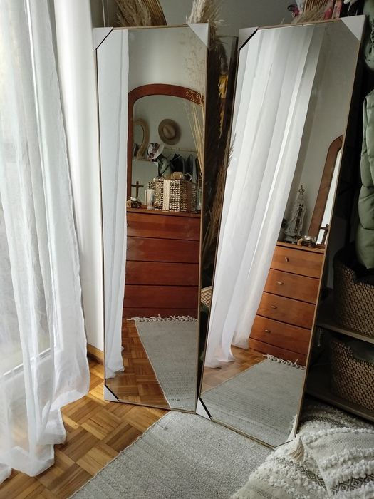 2 Espelho em madeira