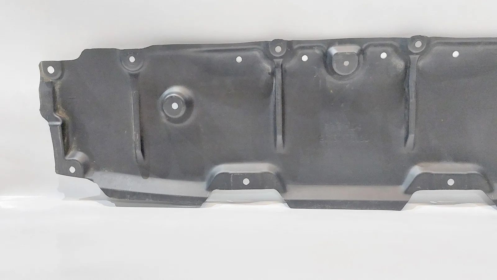 OSŁONA POD ZDERZAK PRZÓD COROLLA E21 SEDAN 51451-02180