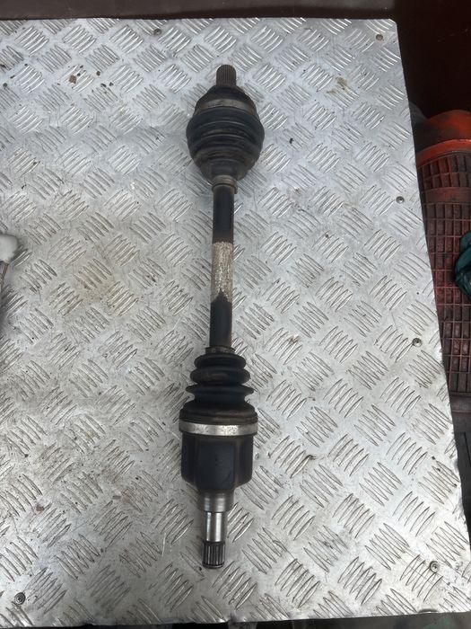 Полуось привод левый 18 бенз мкпп Форд си мах ford c-max c max год 07