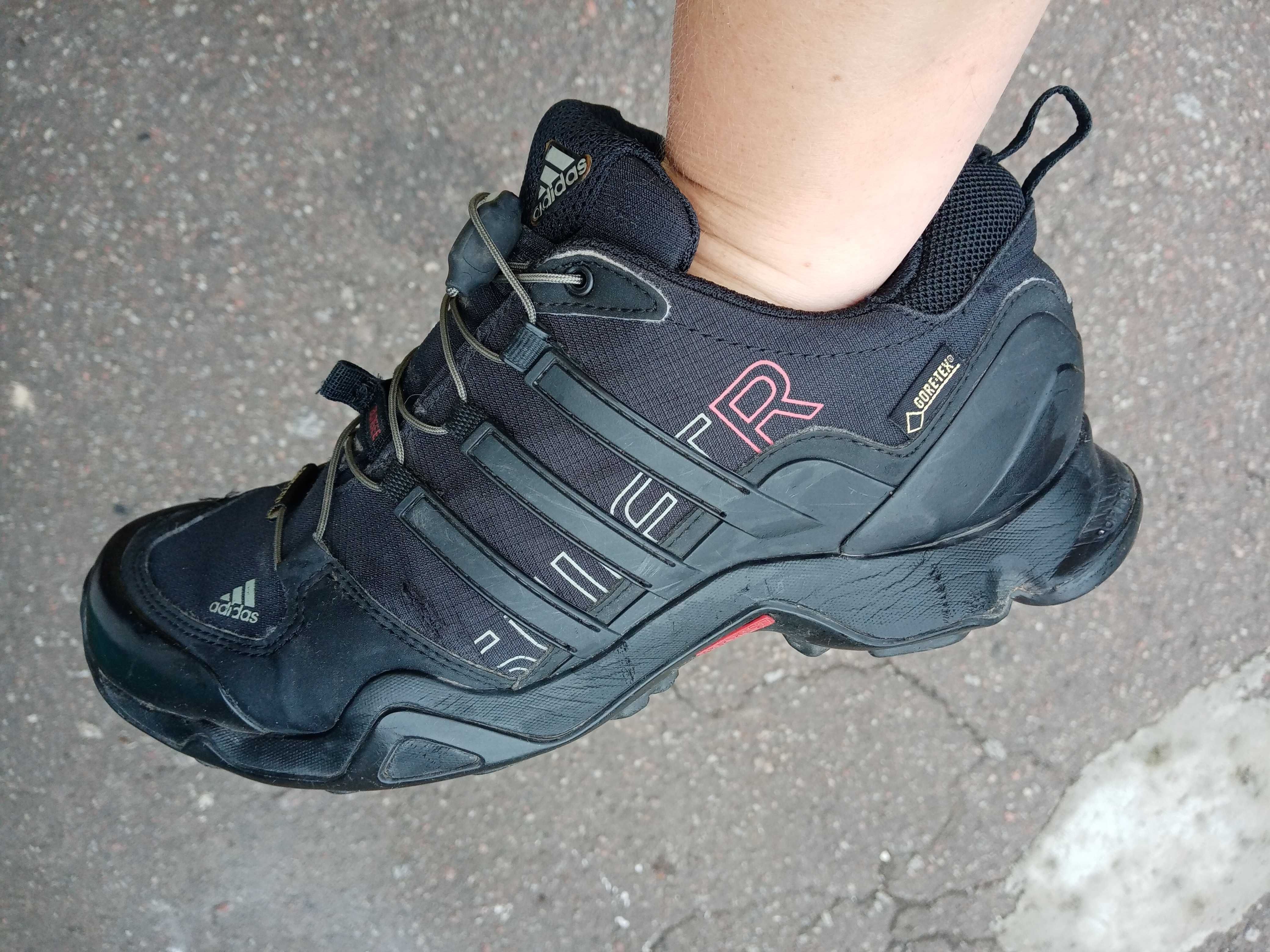 Кроссовки Adidas Terrex swift