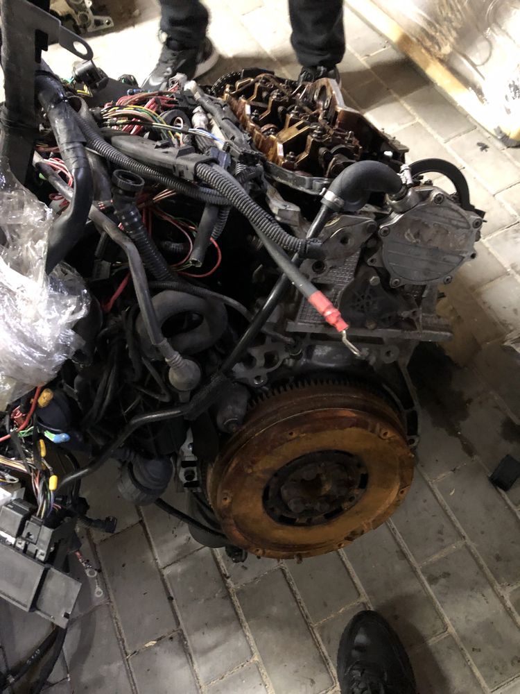 Двигун Двигатель BMW 316i 318i N42 N46 1.8i 2.0i по запчастинах