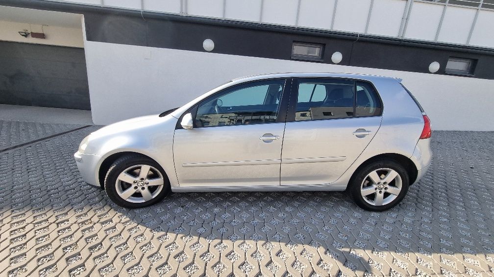 Volkswagen Golf V 1.9 TDI 105KM Klima bez DPF