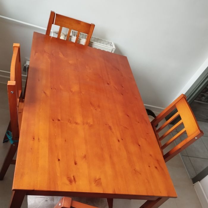 Zestaw stół +4krzesla