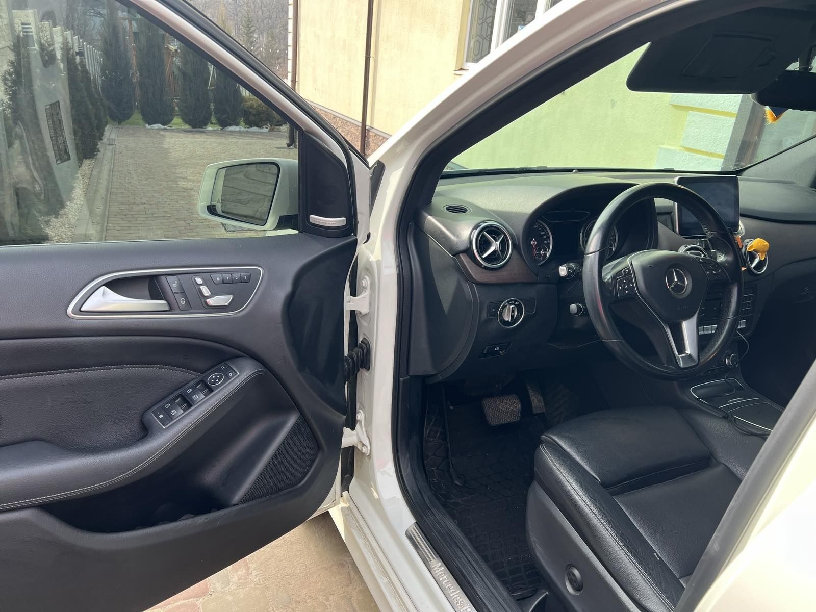 Mercedes-Benz B250 electro 2016