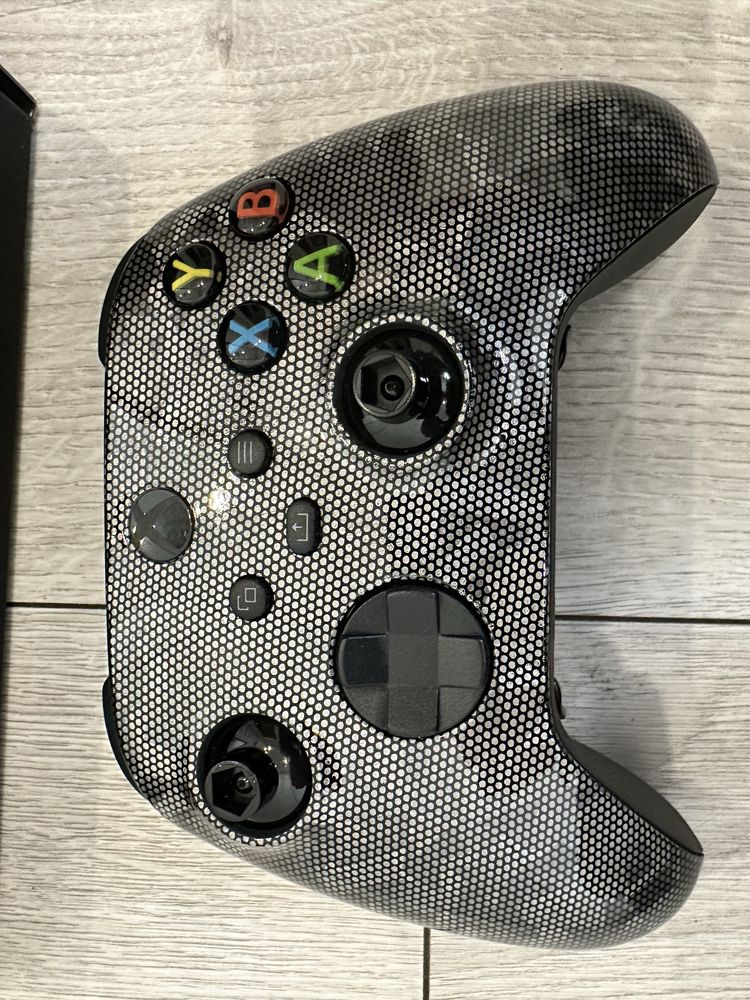 AIMControllers kontroler pad Xbox X spider black friday prezent