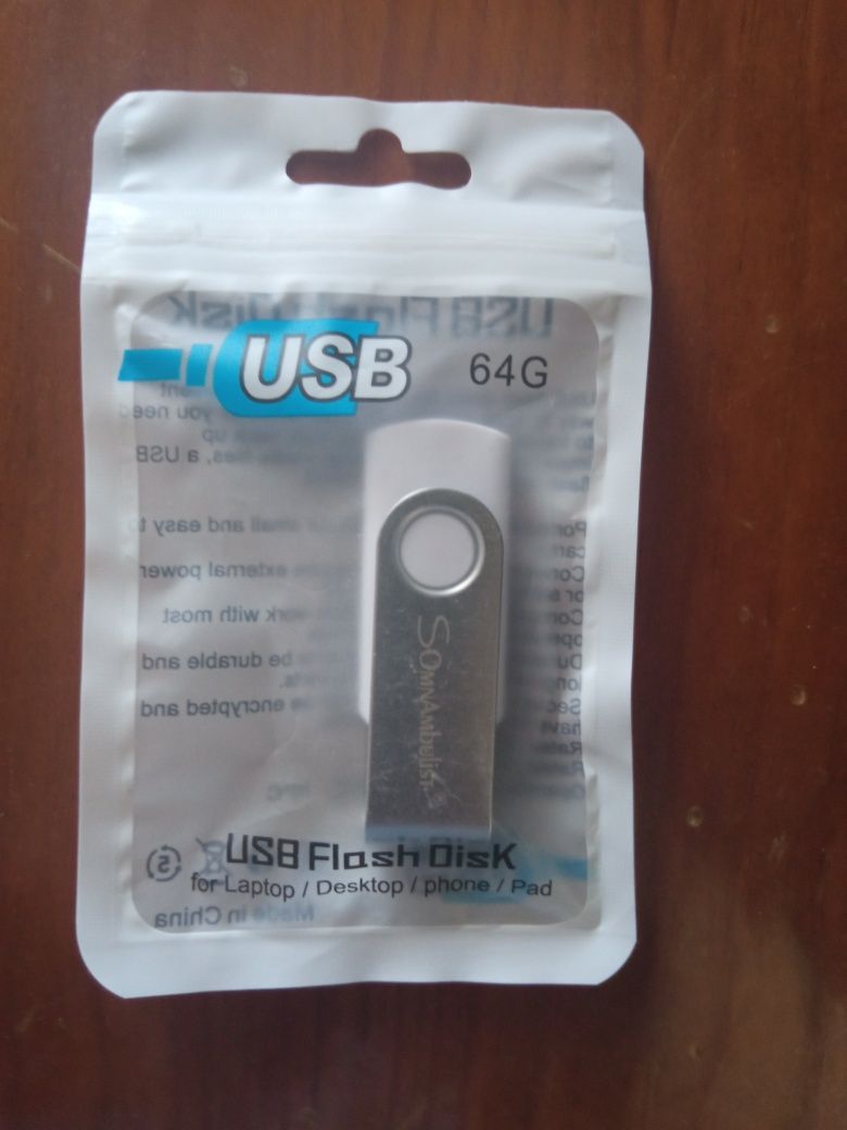 Pen Drive USB 2.0 de 64GB