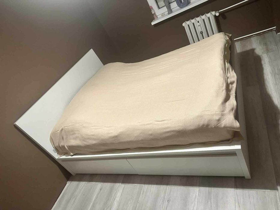 Łóżko IKEA MALM 140x200