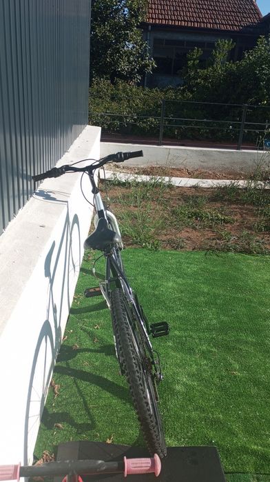 Bicicleta Emt usada em bom estado