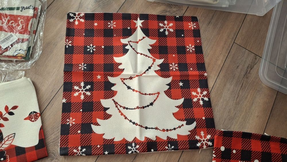 Наволочки для різдвяного настрою