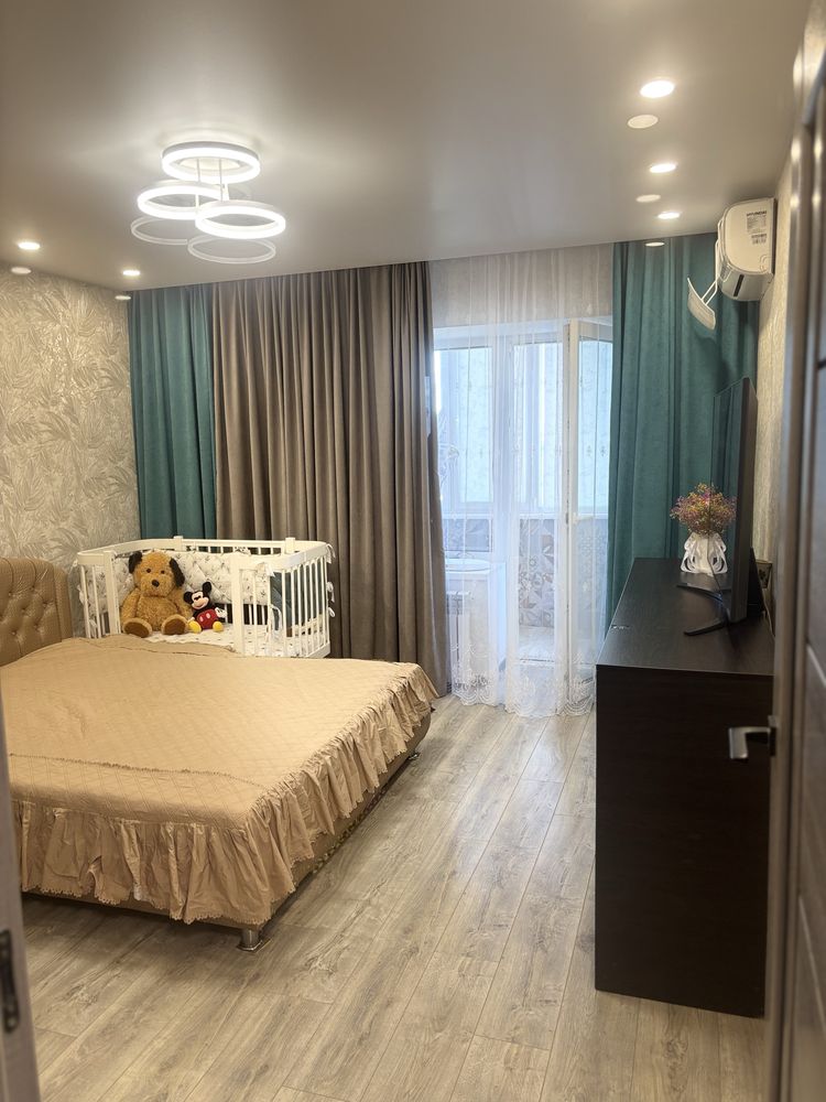 Продам однокімнатну квартиру в центрі