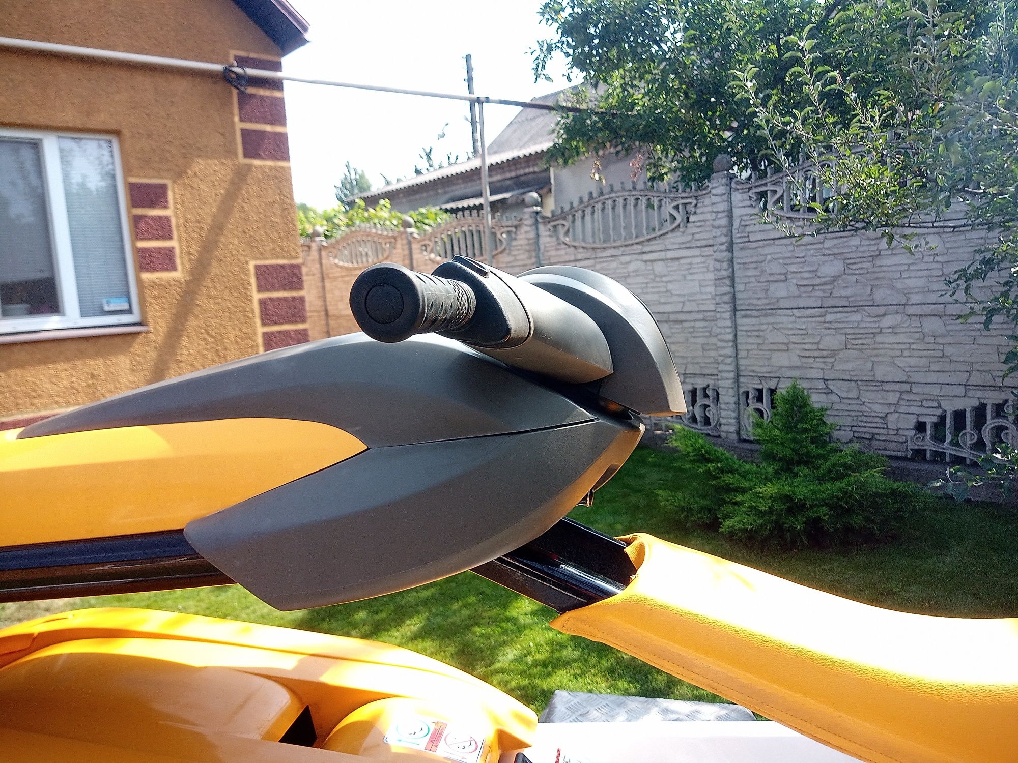 Гідроцикл BRP sea-doo 3D