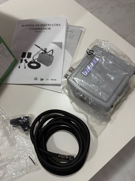 Aerógrafo e mini compressor - Novo