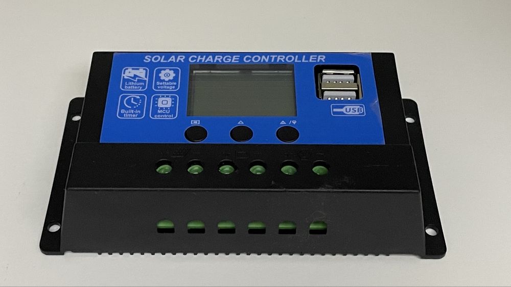 Regulator ładowania solarny 12V 24V PANEL LCD 30A