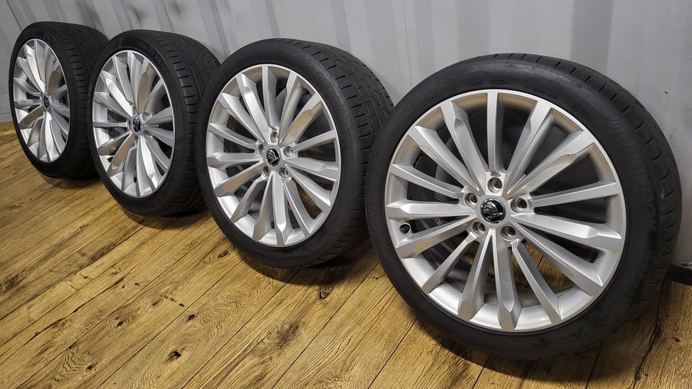 Felgi Skoda 19" 5x112 z oponami 235/40 R19 Superb Kodiaq Karoq Octavia
