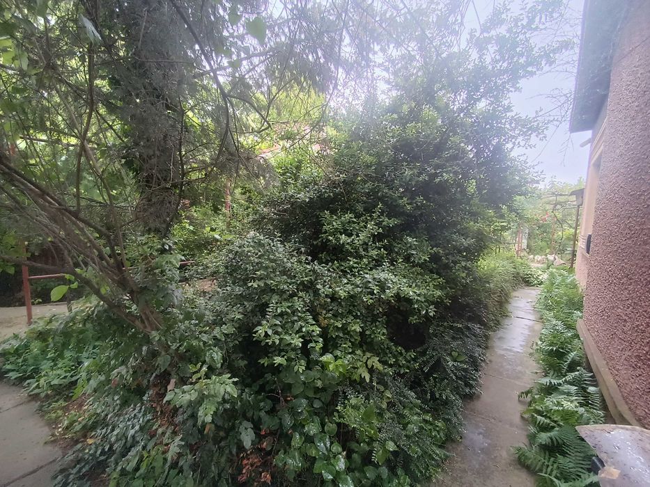 ПРОДАЖ 4-х кімнатного будинку 136 кв.м у хорошому районі,велика ділянк