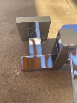 Suporte  papel higiénico com tampa acabamento cromado NK Porcelanosa