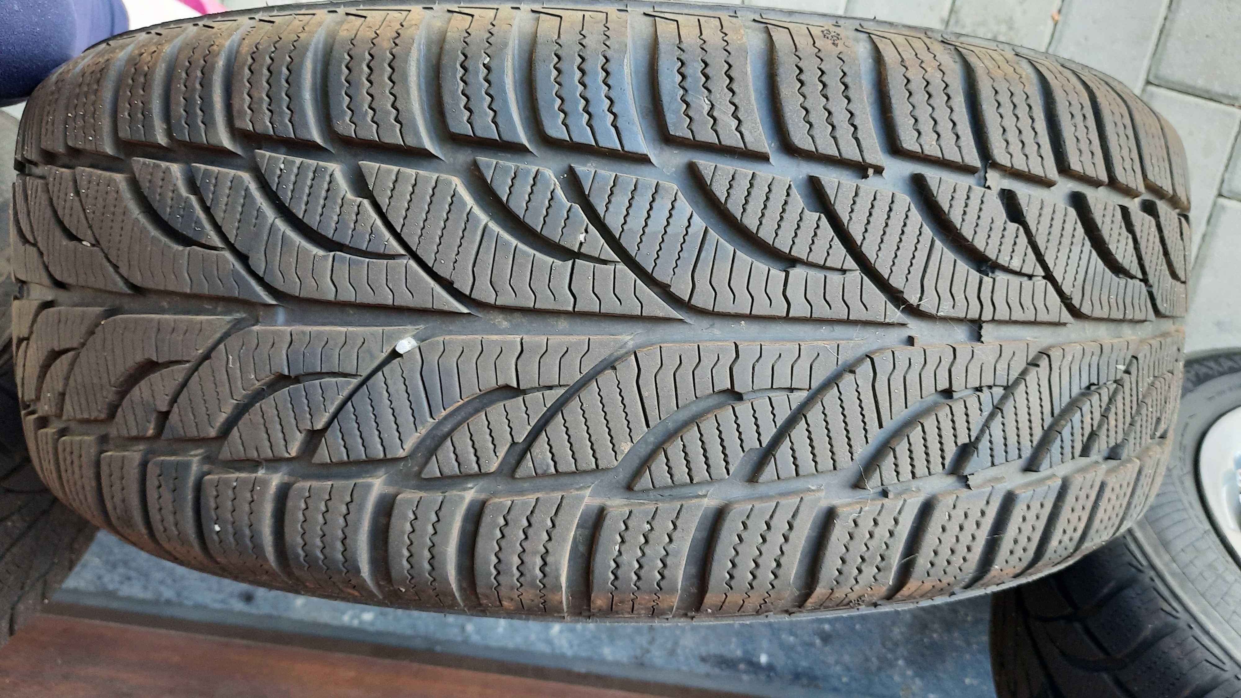 Felgi aluminiowe 17,   5x114,3, opony zimowe, czujniki TPMS