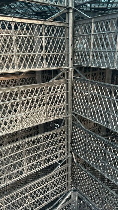 Skrzynki plastikowe wysokość 22 szerokość 30 długość 50