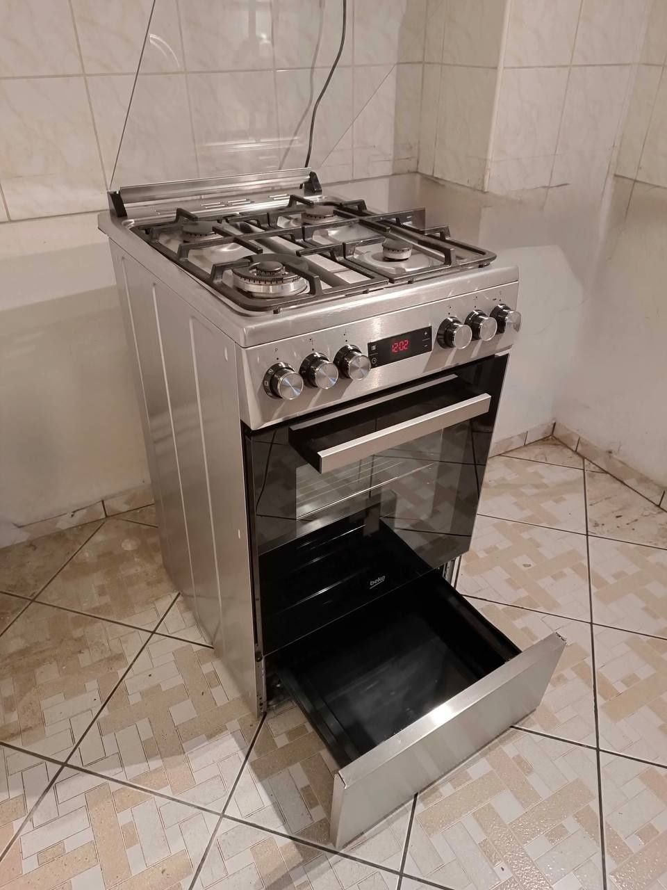 Газовая/газова плита Beko FSM52335DXDS гарантія, доставка, занос !