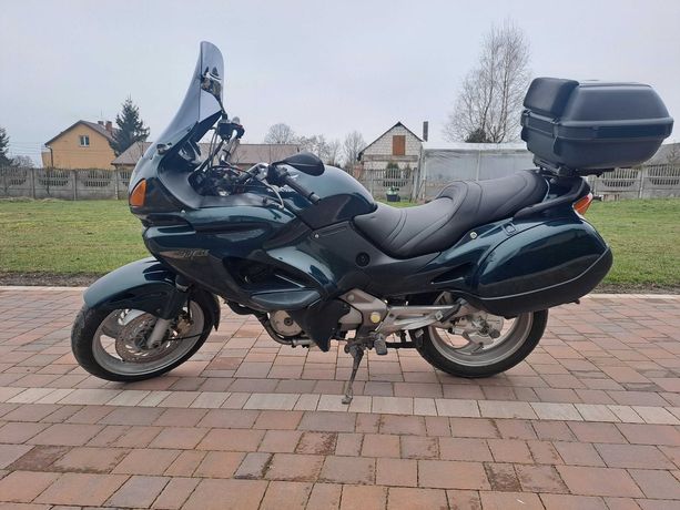 Honda Deauville NTV 650  2001r