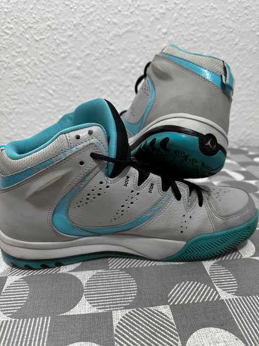 Кроссовки Jordan 44,5 (28см) оригинал
