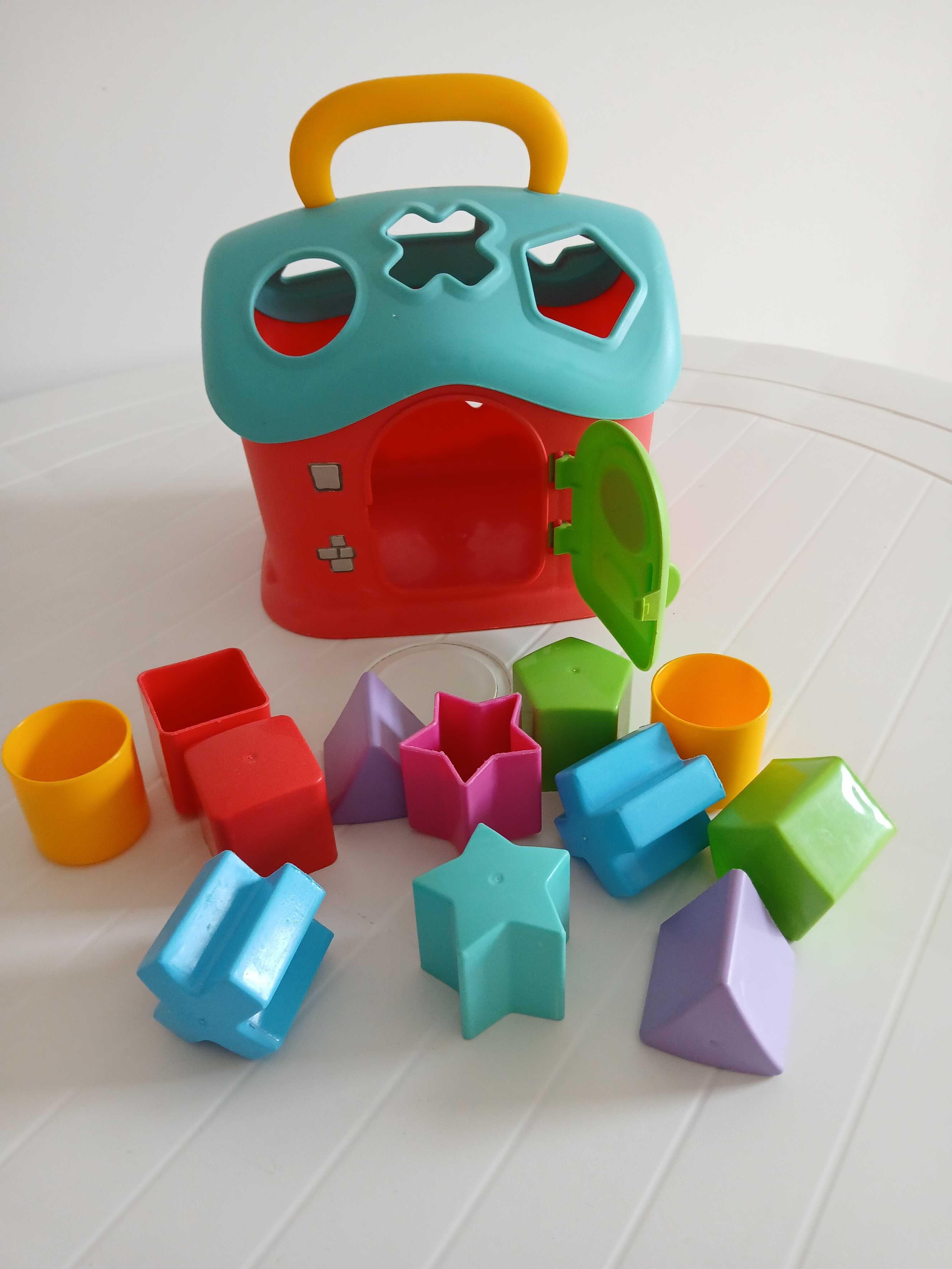 Brinquedo de formas geométricas