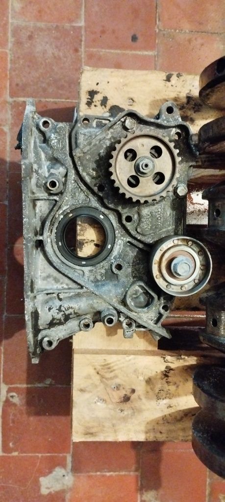 Блок двигателя Toyota 3sfe
