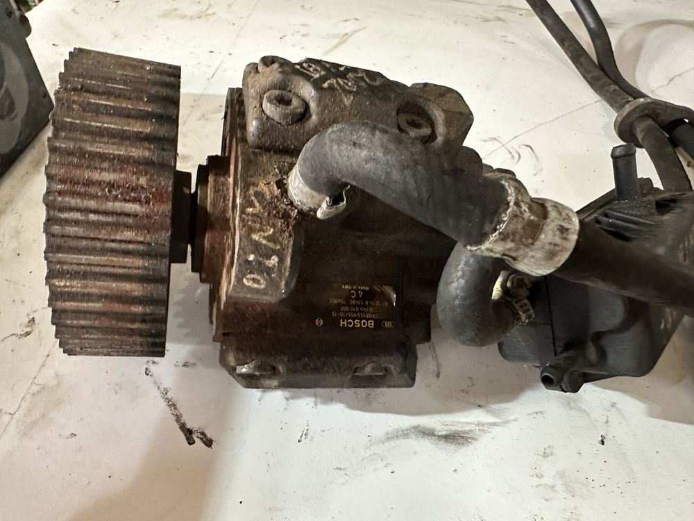 Bomba de alta pressão injecção Fiat/Punto Bravo Van de 98 a 02