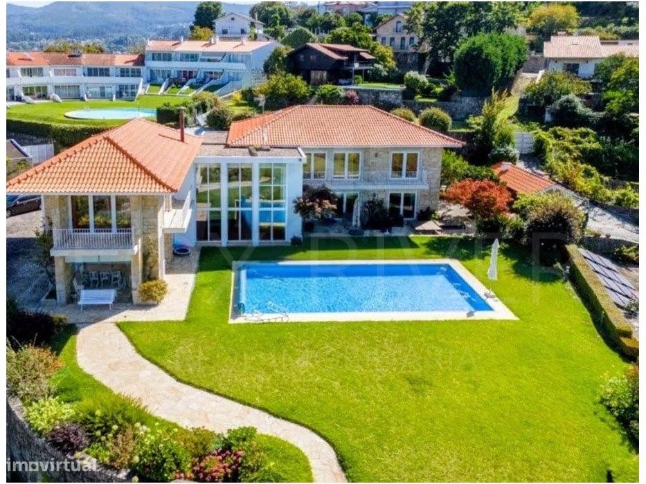 Moradia T7 em Gondarém, Vila Nova de Cerveira