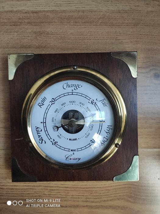 Barometr mechaniczny. Staroć. Sprzedam zamienię