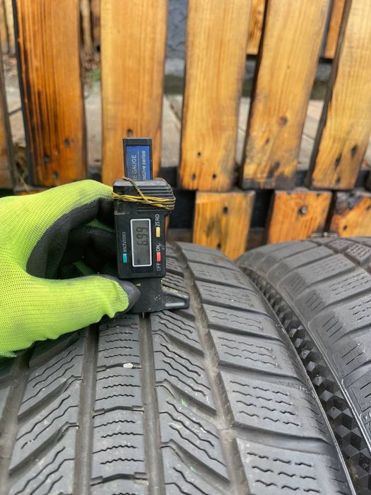 Б/у шини 235/55 r19 Contindntal 22 рік, 7 мм