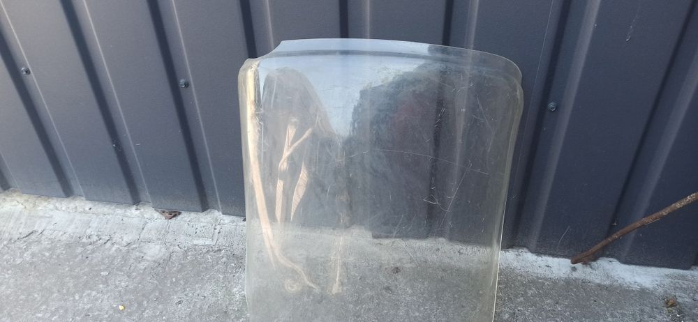 Стекло каляски ИЖ.