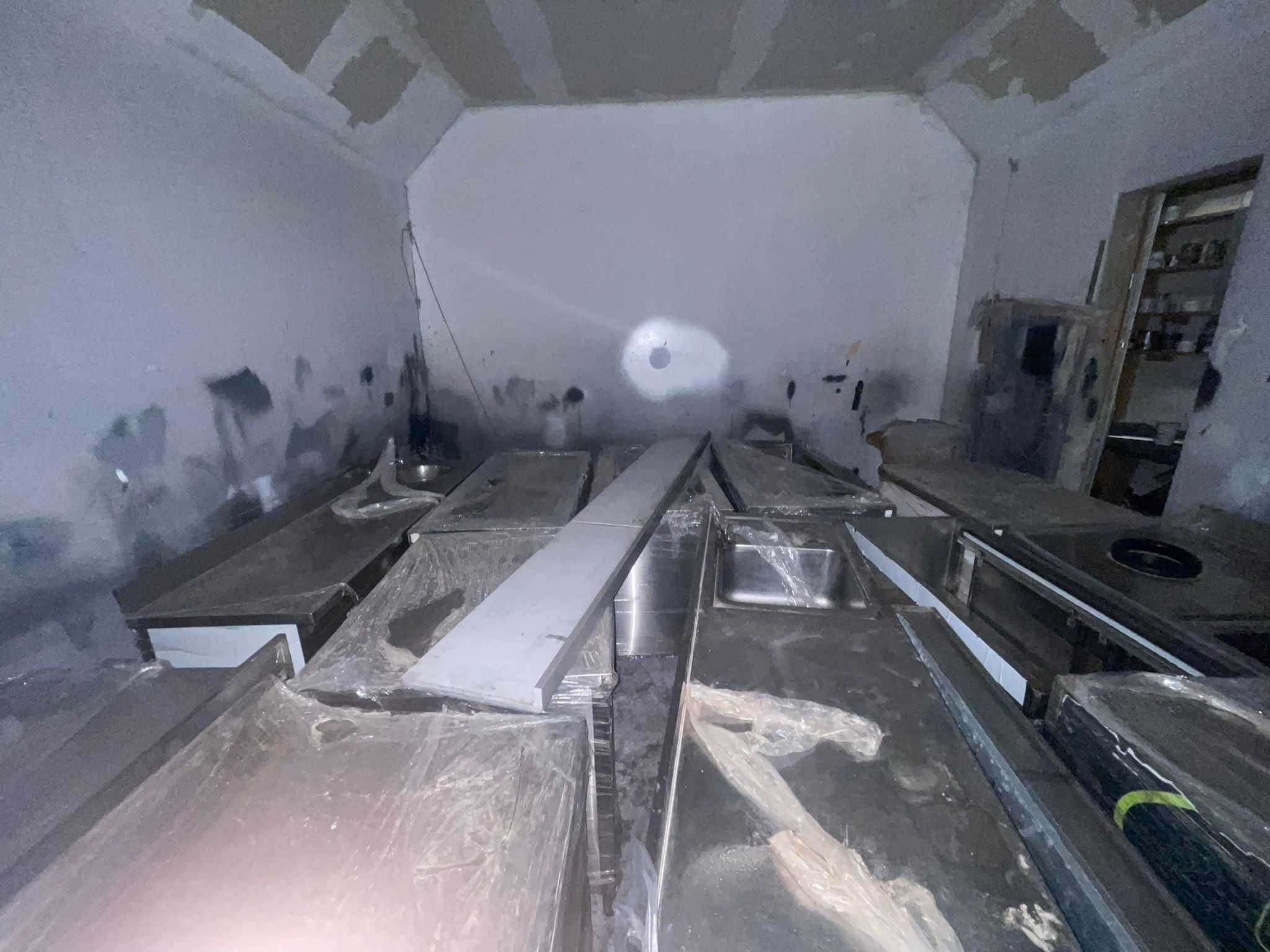 Oportunidade vários Equipamentos e Bancadas para Hotelaria usado