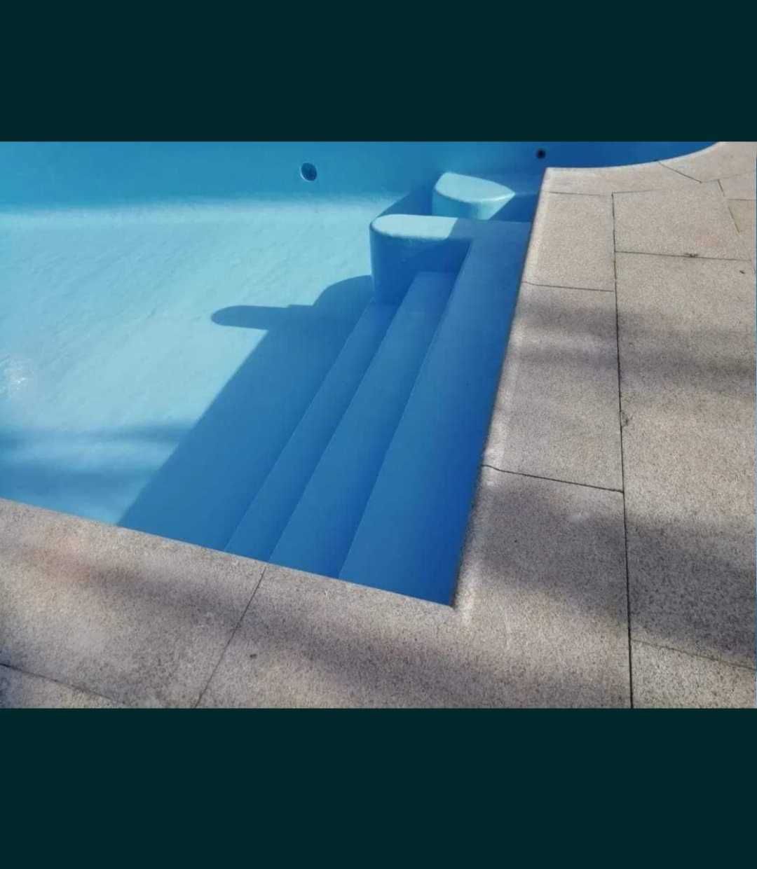 Construção Piscinas em Betão e acabamento em Fibra vidro