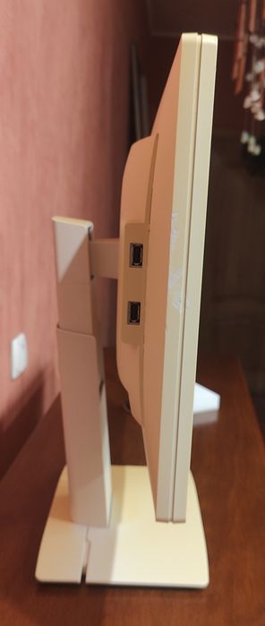 Продам монітор "Fujitsu"