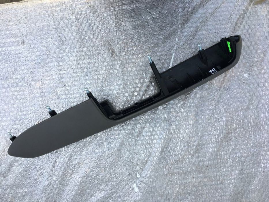 RĄCZKA DRZWI PODŁOKIETNIK SWING A4 B6 8E1867173