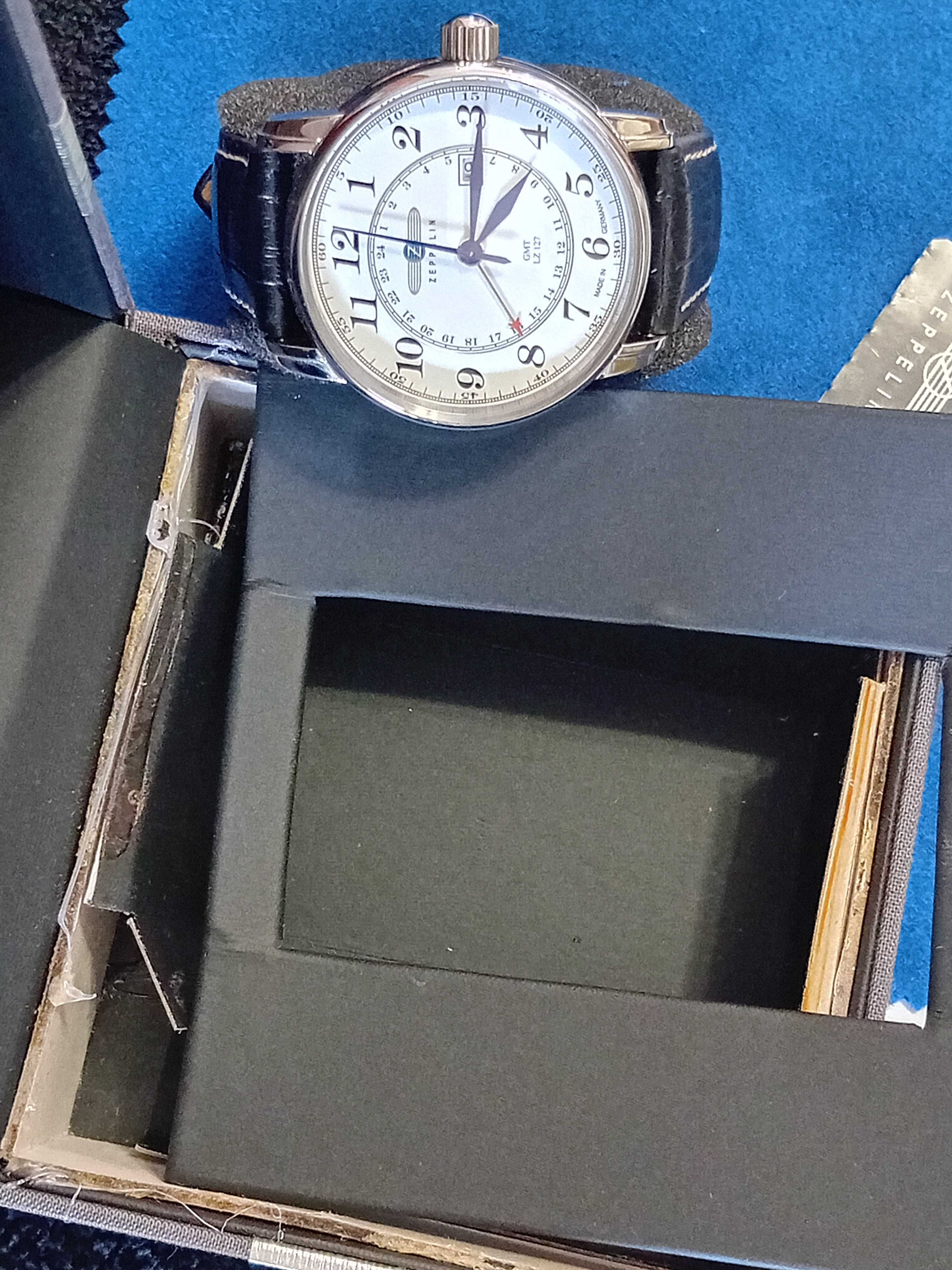 Zeppelin LZ127 gmt