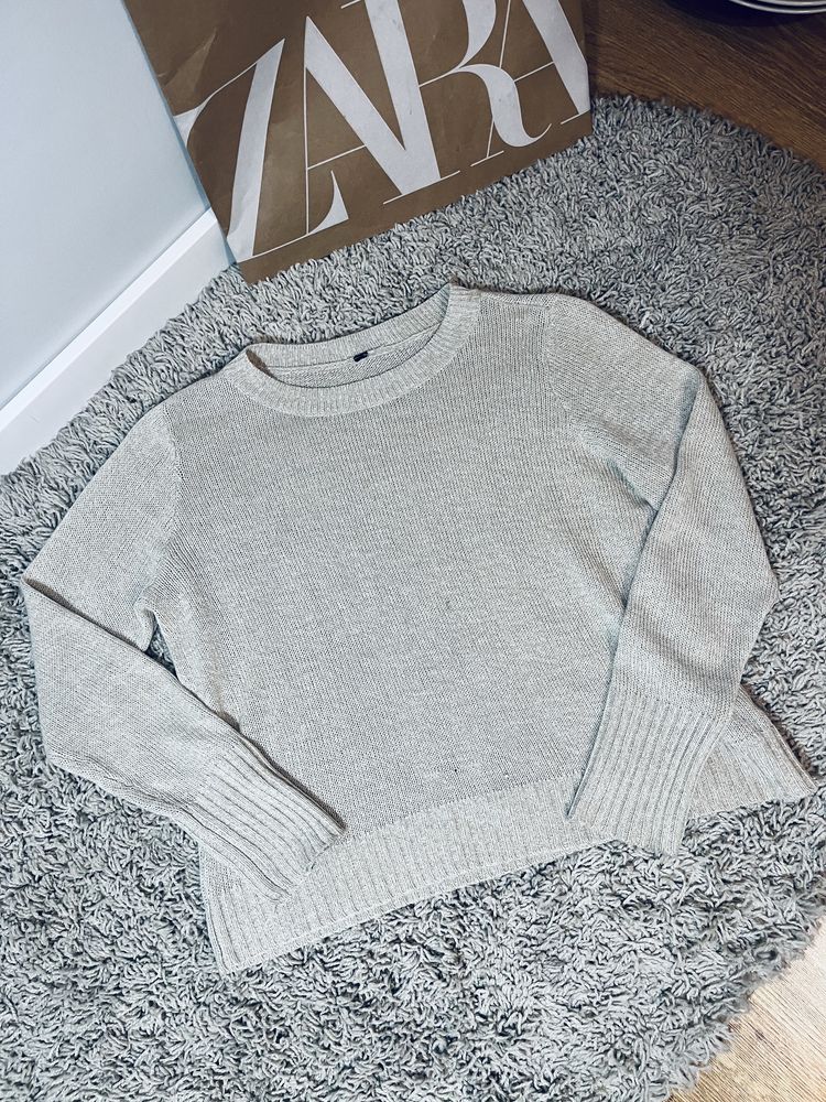 Piekny bezowy damski sweter rozm S HM bezowy kremowy cienki