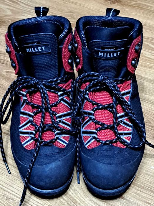 Черевики,ботинки,кросовки трекінгові Meindl,Millet,Scarpa..