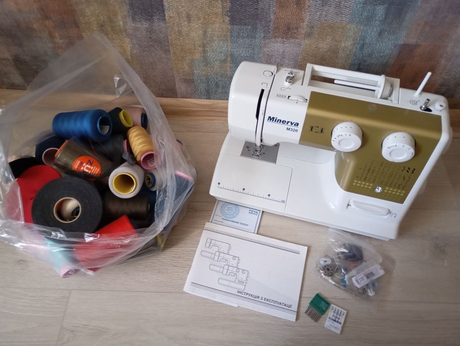 Швейная машинка Minerva M320