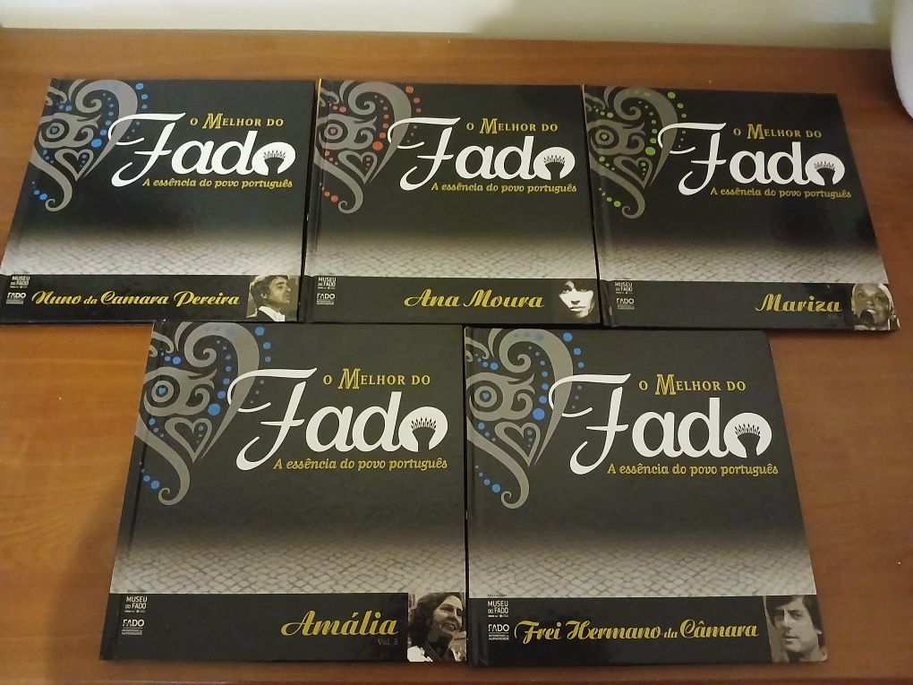 Cds com livros -  o melhor do fado