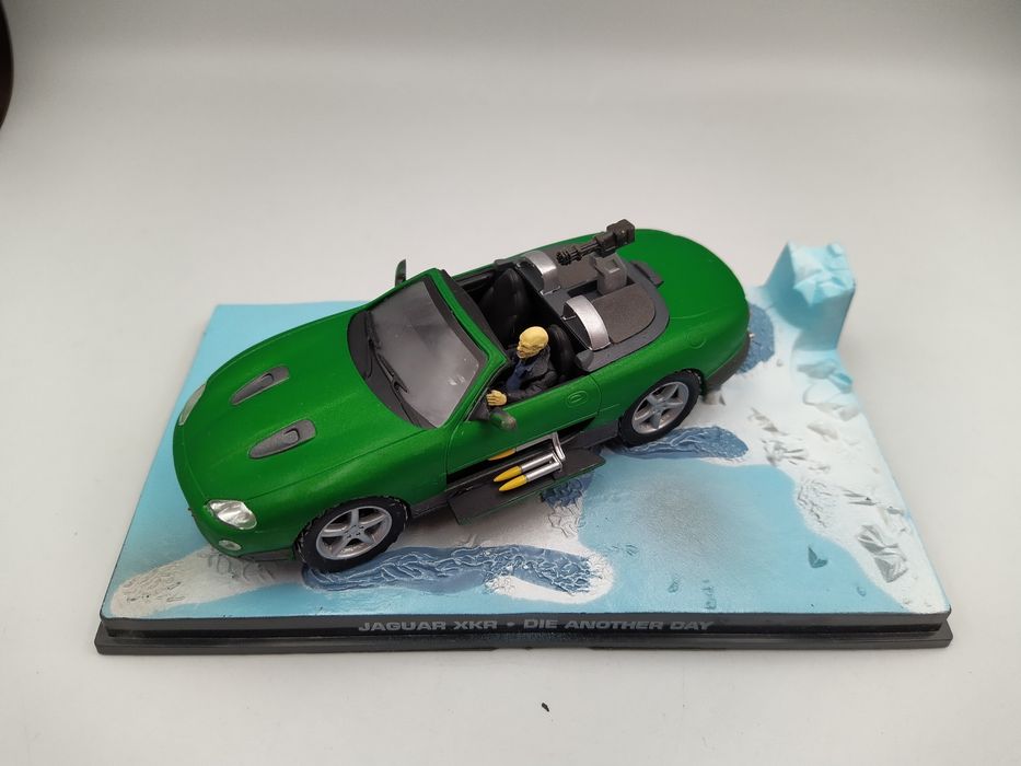 Jaguar XJR James Bond collection Eaglemoss 1:43
