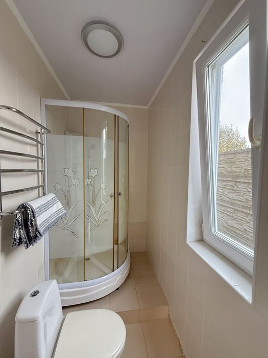 Будинок з ремонтом біля Рівного