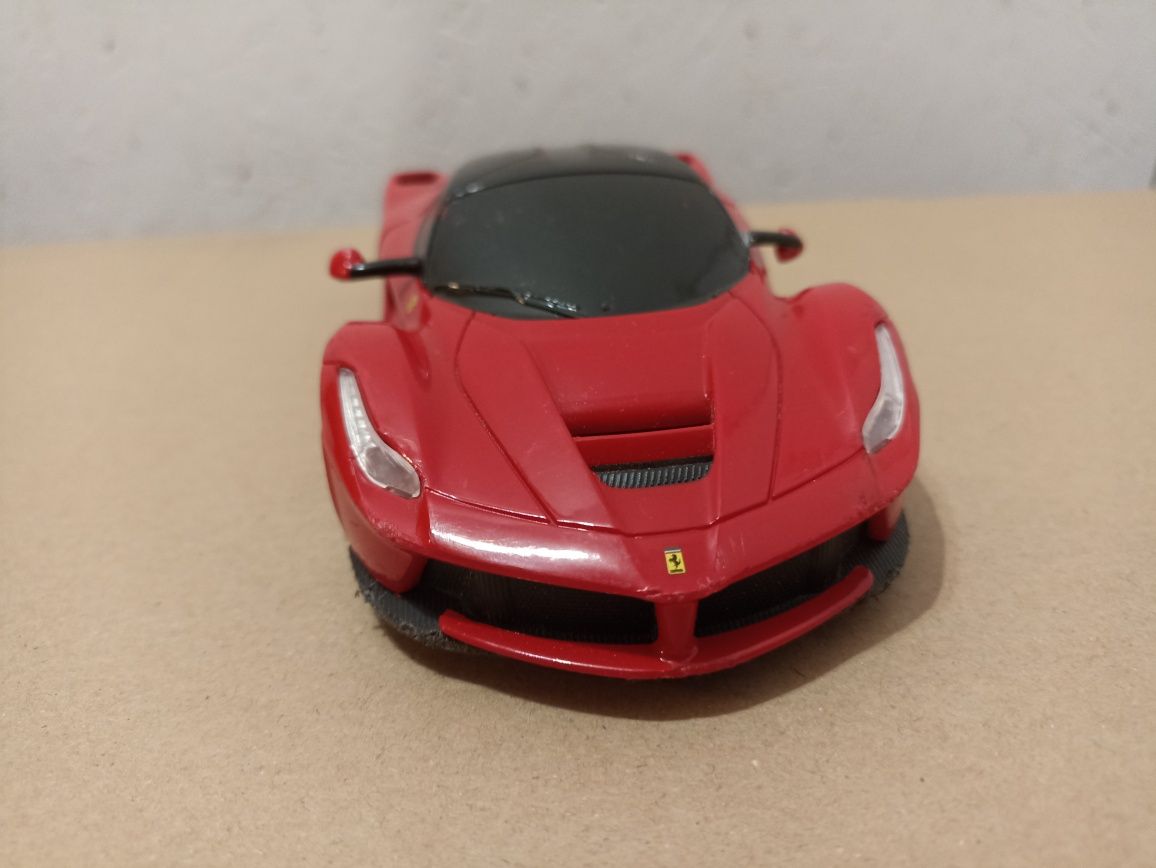 Sterowany model La ferrari Rastar 1:24