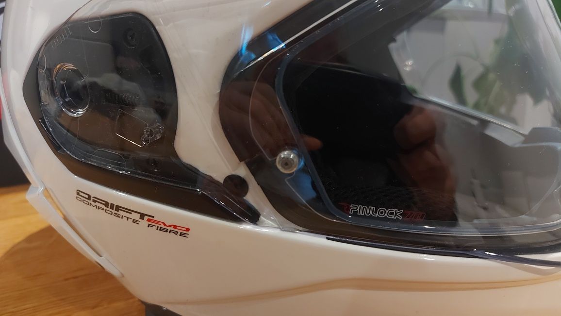 Kask motocyklowy CABERG drift evo composite fibre