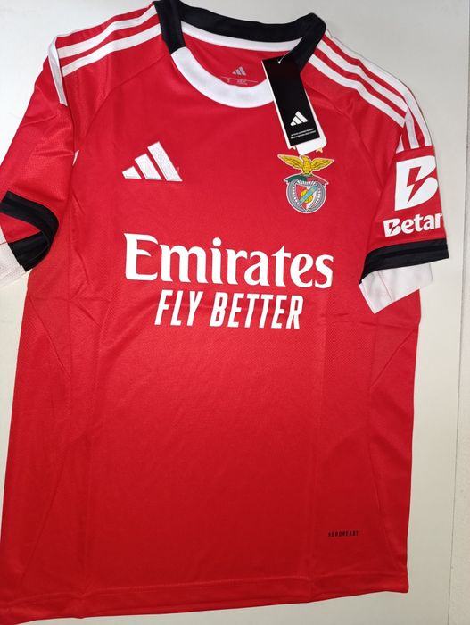 Camisola principal SL Benfica
