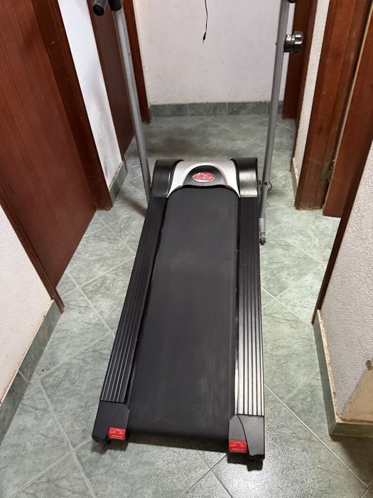 Passadeira em bom estado de conservação