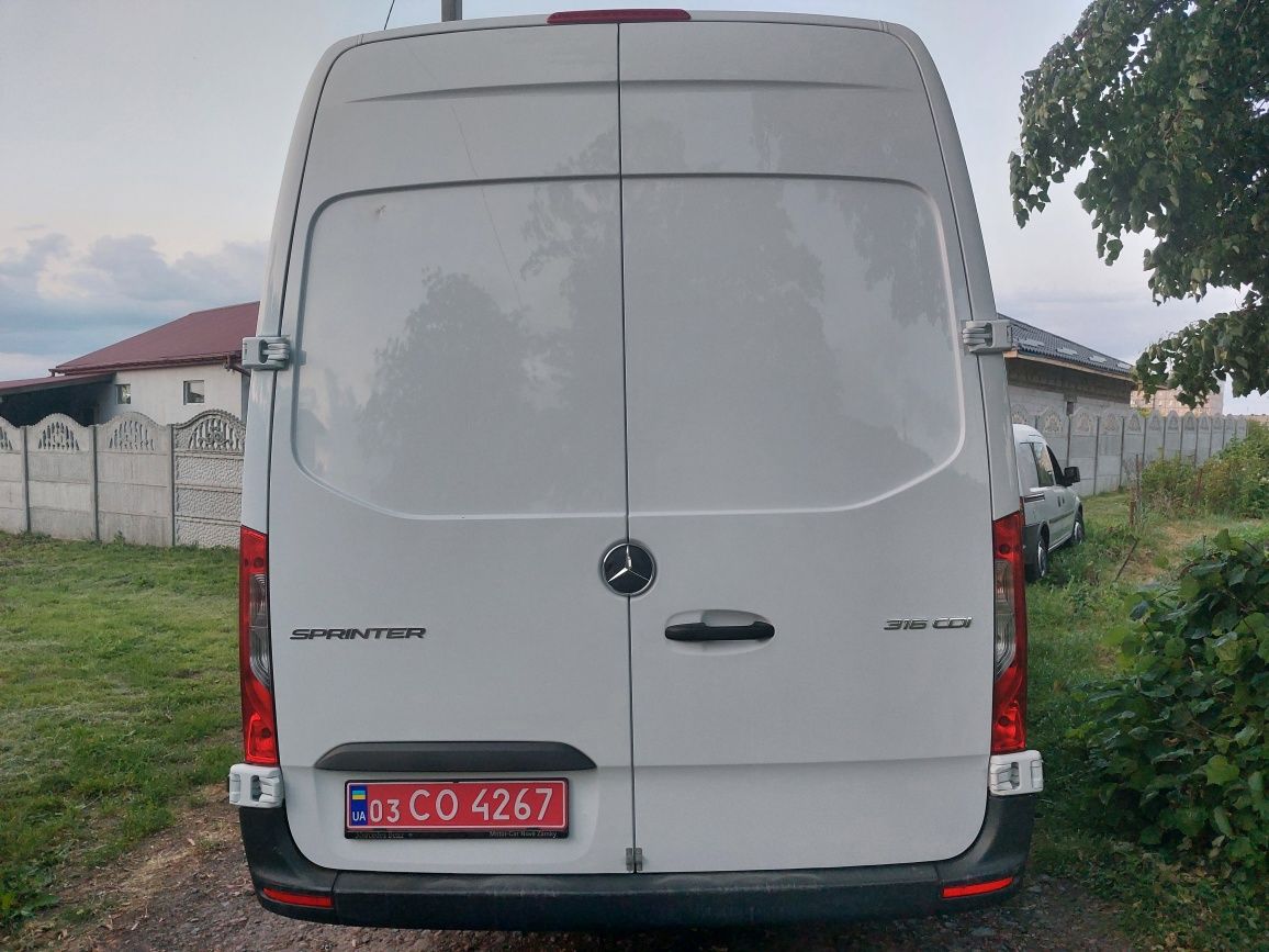 Продам mercedes-benz Sprinter 316