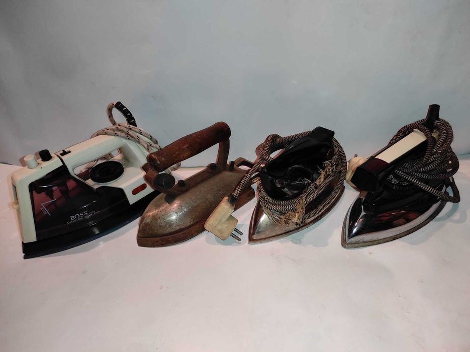 Zestaw Starych ŻELAZEK,Kolekcja - 8 sztuk - PRL !