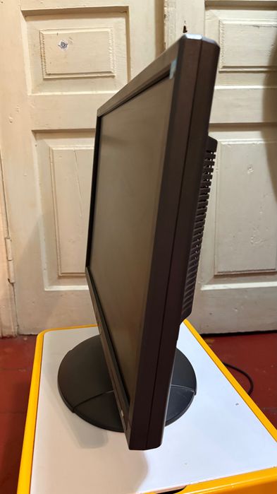 Монітор Philips діагональ 21.5